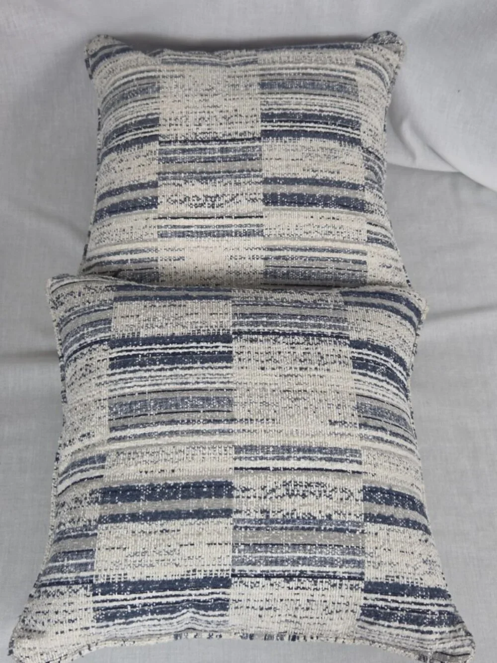 Set of 2 Throw Pillows Blue, Gray, Cream Square Cushion NWOT Home Decor 18x18